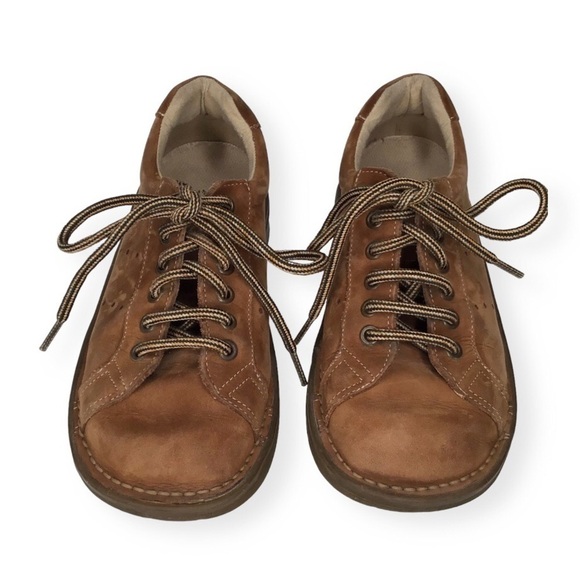 DOC MARTEN Air Wair 8A58 Lace Up Oxfords. - Picture 1 of 10